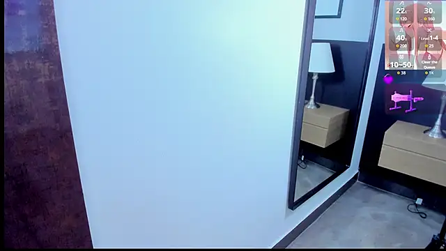 Snapshot of zoi_jazmin chatting on February 26, 4:11 am zoi jazmin online show from February 26, 4:11 am