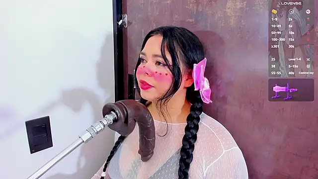 Snapshot of zoi_jazmin chatting on March 4, 4:07 am zoi jazmin online show from March 4, 4:07 am