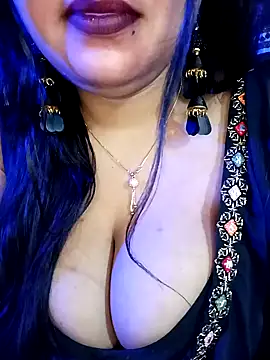Snapshot of Suhanakhan00 chatting on December 22, 4:48 pm Suhanakhan00 online show from December 22, 4:48 pm