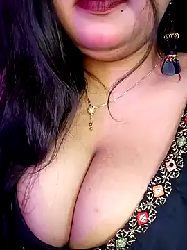 Snapshot of Suhanakhan00 chatting on March 8, 5:11 pm Suhanakhan00 online show from March 8, 5:11 pm