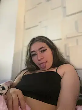 Snapshot of Sophie_LS chatting on March 5, 1:52 am Sophie LS online show from March 5, 1:52 am
