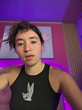 Sophie LS online show from December 5, 1:52 pm