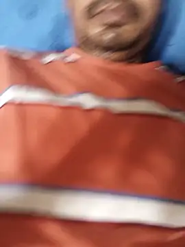 Snapshot of jeeva9242 chatting on July 18, 5:33 am jeeva9242 online show from July 18, 5:33 am