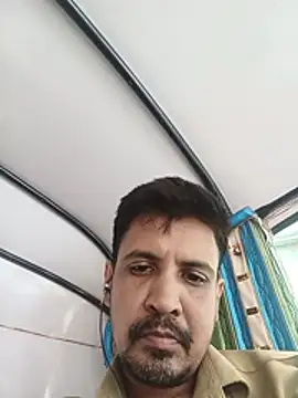 Snapshot of jeeva9242 chatting on July 28, 9:26 am jeeva9242 online show from July 28, 9:26 am