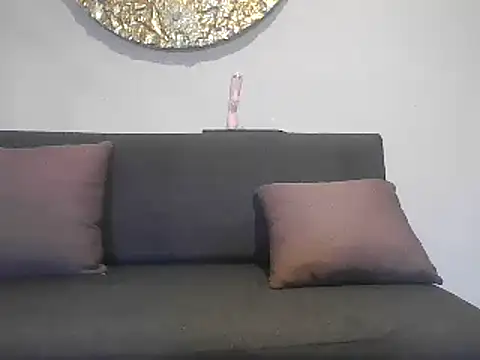 Snapshot of DianaSexxx chatting on December 31, 3:53 pm DianaSexxx online show from December 31, 3:53 pm