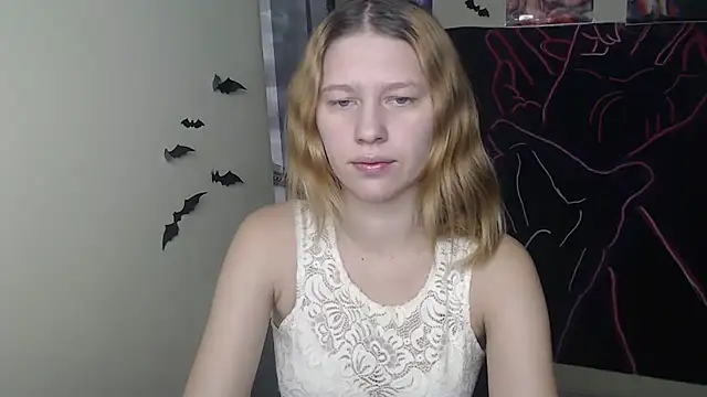 StellaCRL online show from November 18, 7:24 am