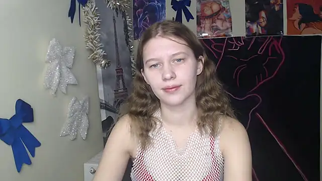 StellaCRL online show from December 17, 7:47 am