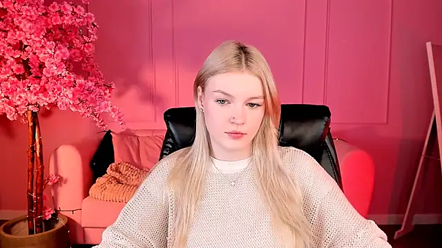 Snapshot of GraceGlamour chatting on January 6, 5:41 am GraceGlamour online show from January 6, 5:41 am