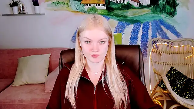 Snapshot of GraceGlamour chatting on January 18, 8:31 am GraceGlamour online show from January 18, 8:31 am