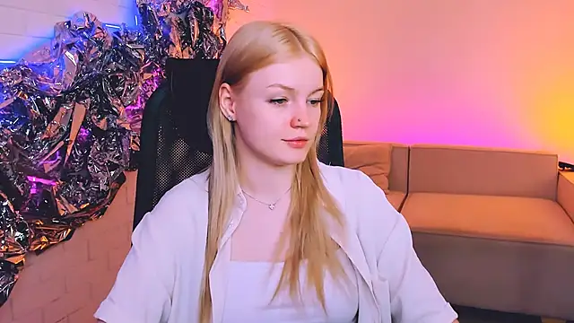 Snapshot of GraceGlamour chatting on January 20, 5:26 am GraceGlamour online show from January 20, 5:26 am