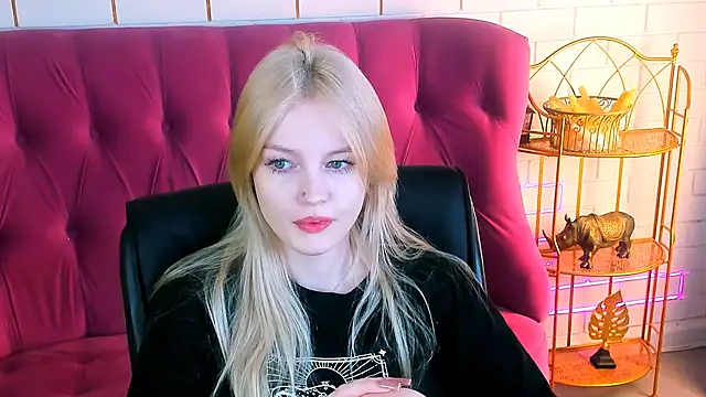 Snapshot of GraceGlamour chatting on January 31, 5:30 am GraceGlamour online show from January 31, 5:30 am