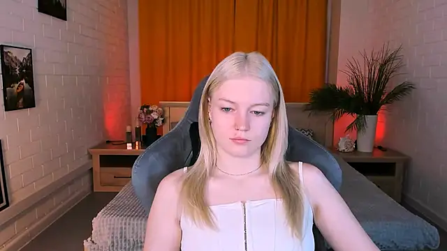 GraceGlamour online show from September 22, 5:09 am