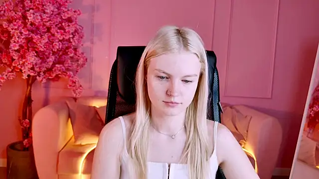 GraceGlamour online show from November 3, 5:09 am