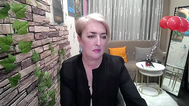 Hot Girl87 online show from February 19, 2:34 pm