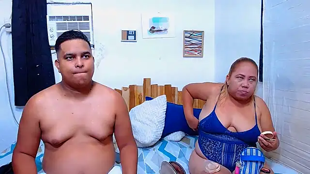 lucasandSofi online show from June 4, 12:16 am