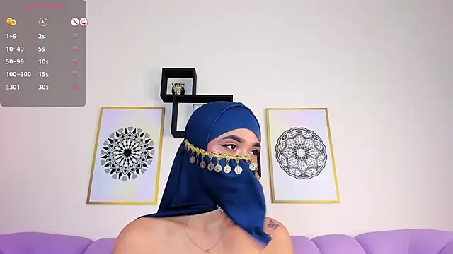 Julie Markk online show from February 27, 11:15 pm