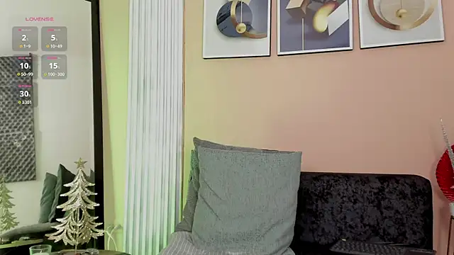 Snapshot of thomas_eliotts chatting on December 13, 7:53 pm thomas eliotts online show from December 13, 7:53 pm