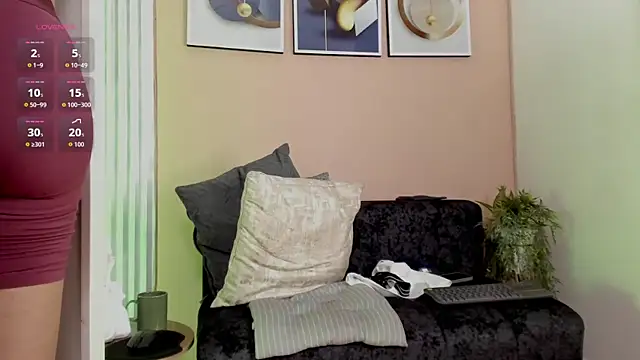 Snapshot of thomas_eliotts chatting on February 12, 8:15 pm thomas eliotts online show from February 12, 8:15 pm