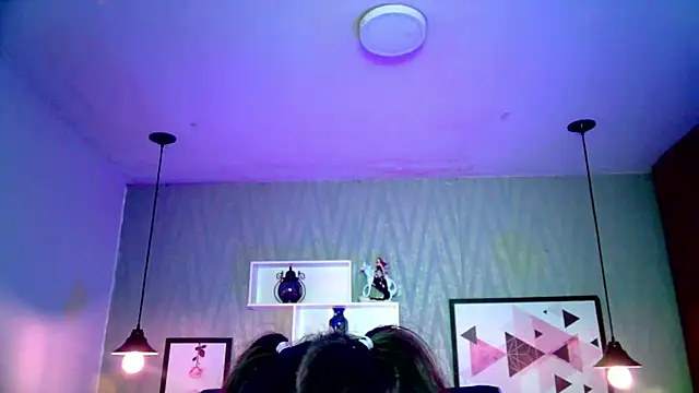 Valeria roussi online show from December 9, 7:50 pm