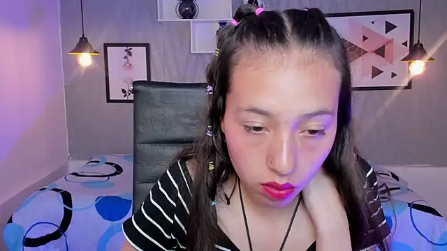 Valeria roussi online show from December 16, 5:00 pm