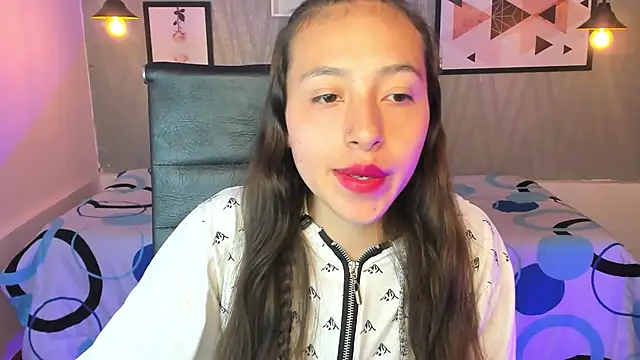 Valeria roussi online show from December 19, 5:08 pm