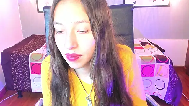 Valeria roussi online show from December 26, 8:00 pm