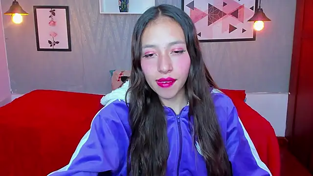 Valeria roussi online show from January 18, 7:37 pm