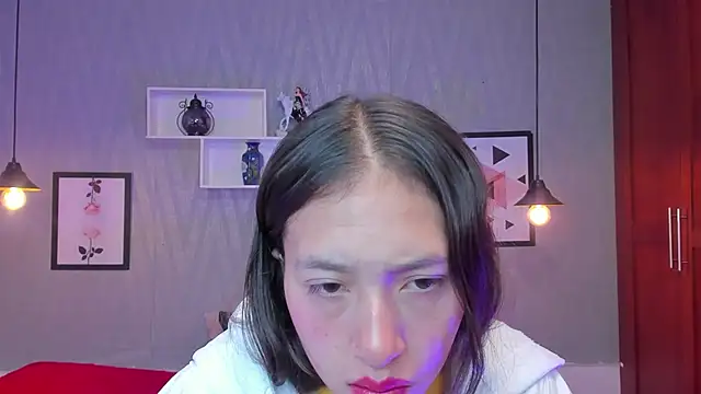 Valeria roussi online show from January 23, 1:02 pm