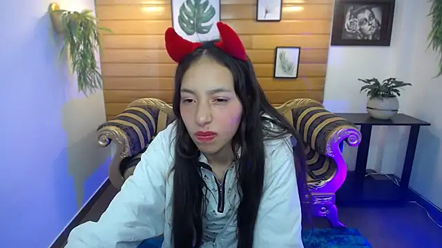 Valeria roussi online show from February 19, 5:38 pm