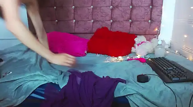 sara caplerx online show from December 27, 6:53 pm