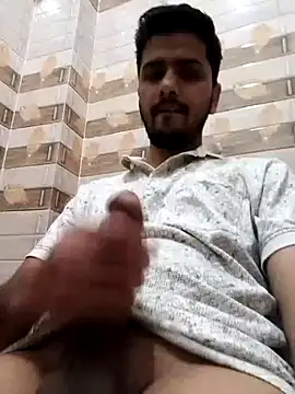 Snapshot of itachigunn chatting on March 2, 6:25 am itachigunn online show from March 2, 6:25 am