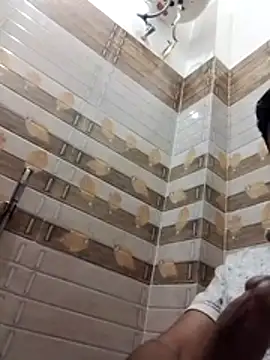 Snapshot of itachigunn chatting on March 3, 8:04 pm itachigunn online show from March 3, 8:04 pm