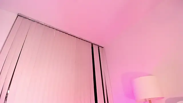 Snapshot of Valentina_Se chatting on December 4, 10:24 am Valentina Se online show from December 4, 10:24 am