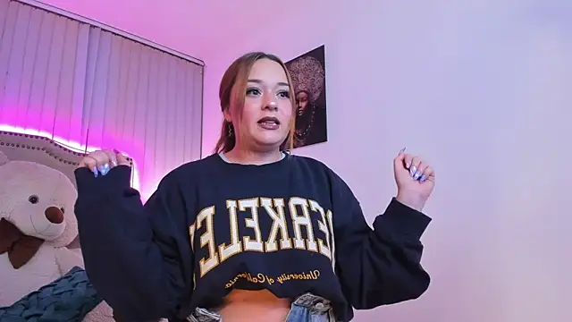 Snapshot of Valentina_Se chatting on January 10, 4:33 am Valentina Se online show from January 10, 4:33 am