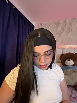 IsabellaAnngel online show from July 23, 3:15 am