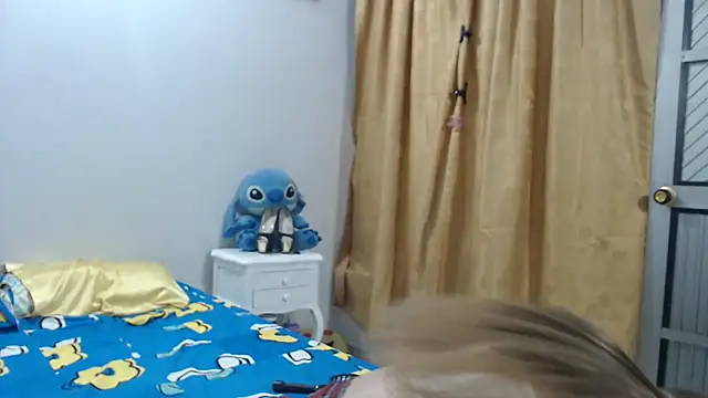 SaraStoneCute online show from June 19, 6:56 pm