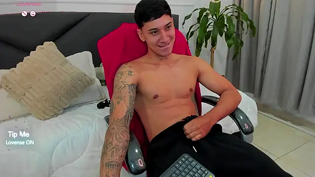 Damian23   online show from November 23, 10:26 am