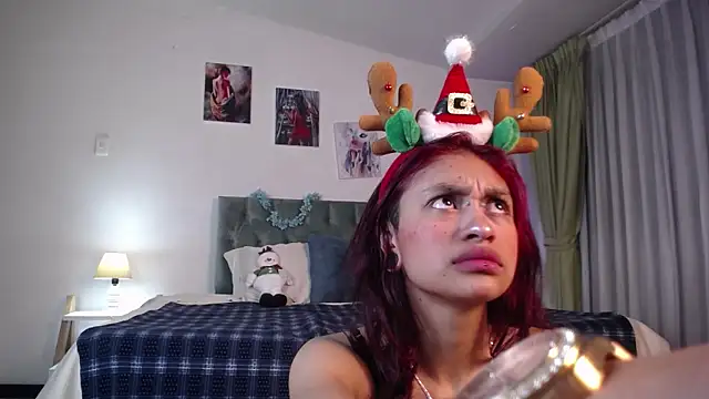 Kat cute  online show from December 14, 4:12 am