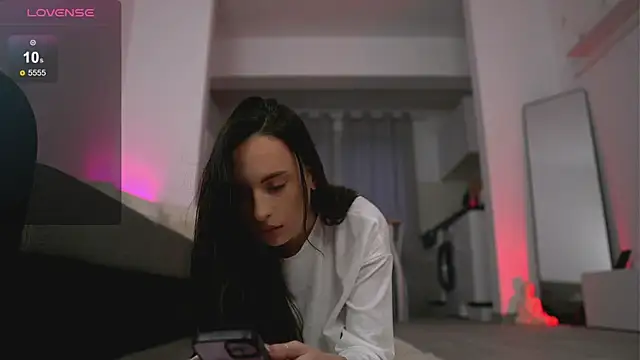 Snapshot of NattyPierce chatting on February 8, 5:40 am NattyPierce online show from February 8, 5:40 am