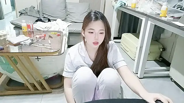 MM YY SS online show from October 15, 6:24 am