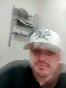 Snapshot of RodeMud chatting on January 31, 7:11 pm RodeMud online show from January 31, 7:11 pm