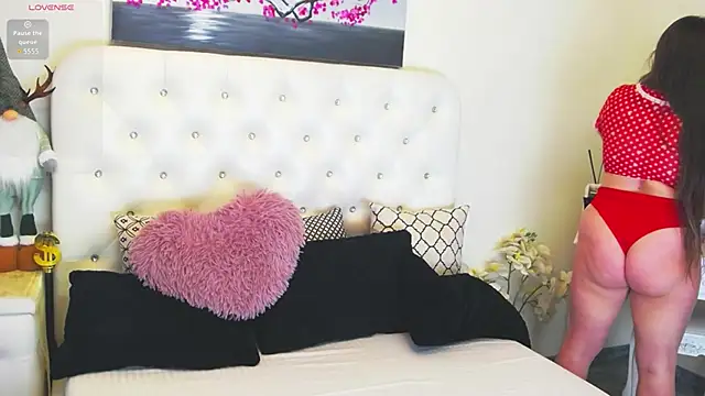 Ysabell01 online show from March 25, 5:24 am