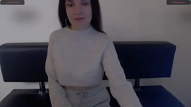 LaimaV  online show from March 13, 9:32 pm