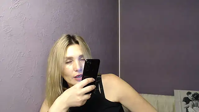  sexy lady online show from December 4, 2:04 pm