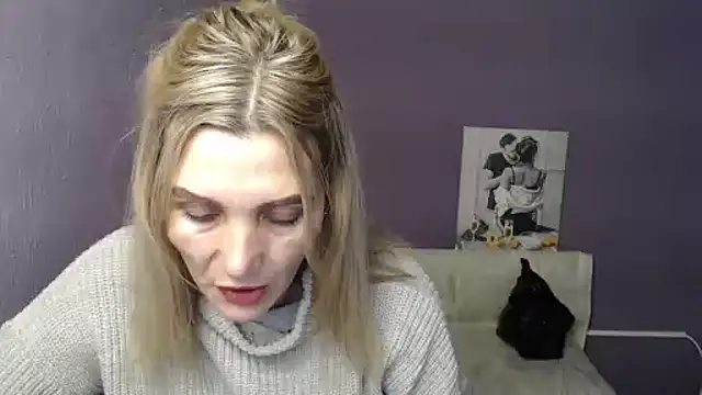  sexy lady online show from December 10, 2:17 pm