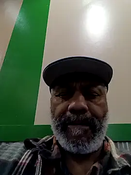 Snapshot of yasohw chatting on January 1, 12:21 am yasohw online show from January 1, 12:21 am