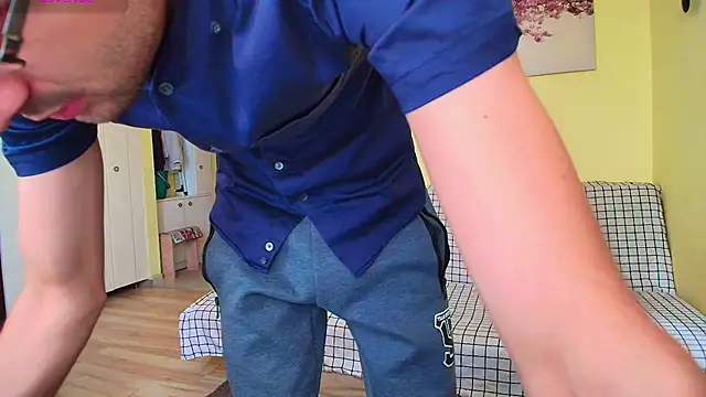 HungEddy online show from December 15, 9:24 am