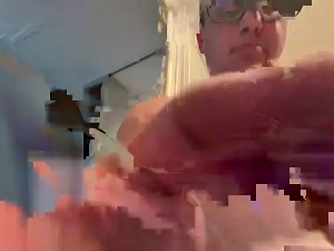 Snapshot of letsfux4fun chatting on July 1, 10:42 pm letsfux4fun online show from July 1, 10:42 pm