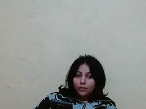Snapshot of Avoa_26 chatting on May 7, 3:56 am Avoa 26 online show from May 7, 3:56 am
