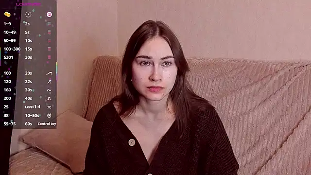 sleeeep y online show from October 6, 9:23 pm